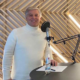 Micromata Geschäftsführer CEO Kai Reinhardt nimmt Podcast auf