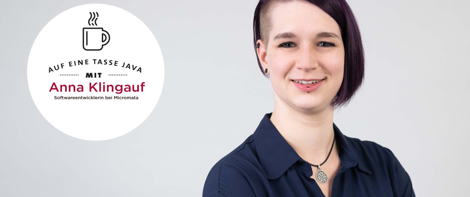 Banner auf eine Tasse Java mit Softwareentwicklerin Anna Klingauf