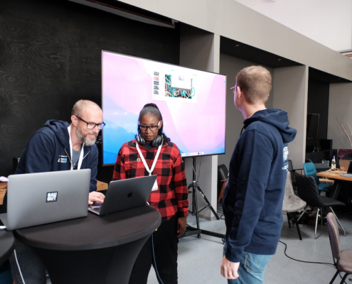 Security Talk mit Nancy Gariche und Micromata auf dem Hacktoberfest 2022
