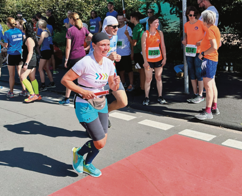 Micromata Mitarbeiter läuft beim Kassel Marathon 2023