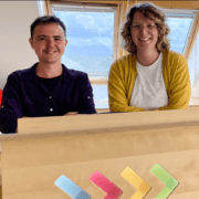 Mitarbeiterinnen am Pult Talk mit Ivo Boening Pride Nordhessen