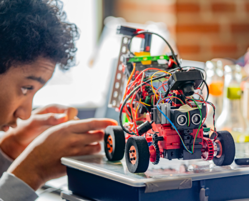 Tüfteln und basteln bei der RoboCup-Quali 2024 in Kassel