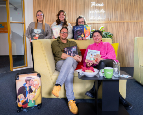 Gruppenfoto vom Besuch von Marcel Kahl aka Regenbogenpapi bei Micromata