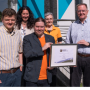 Gruppenbild von der Verleihung der ADFC-Urkunde als "Fahrradfreundlicher Arbeitgeber Gold" an Micromata
